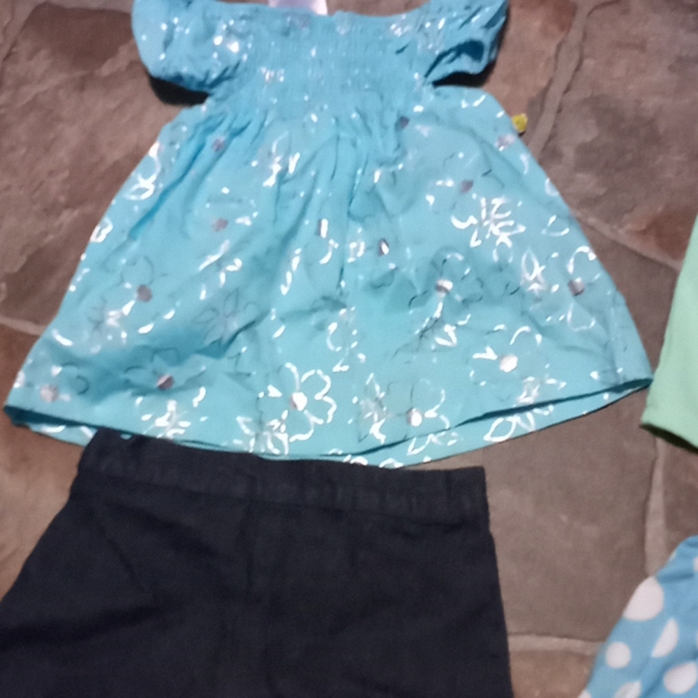 Bundle - Picture 3 of 5